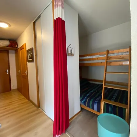 Appartamento 1100, 2 Pièces, 6 Personnes - Fr-1-642-73 *